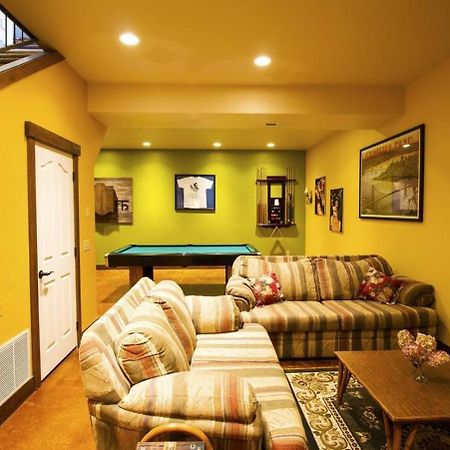 The Roost Lodge كاليسبيل، مونتانا المظهر الخارجي الصورة